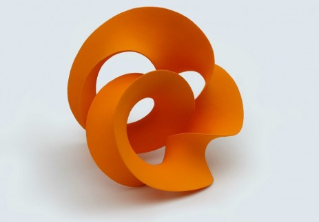 Orange twisted loop, 2014 h 36 x l 42 x p 42 cm